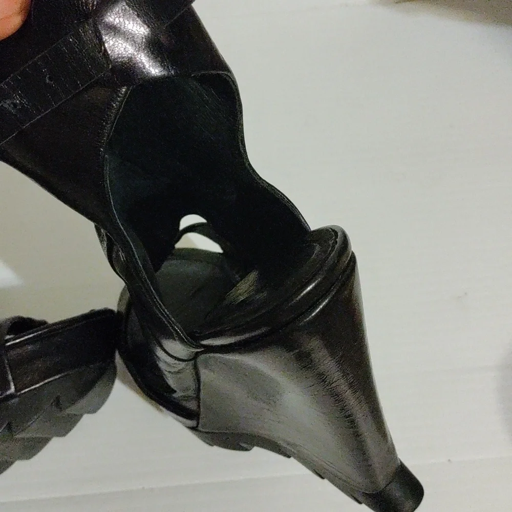Camilla Skovgaard Platform Sandal size 39